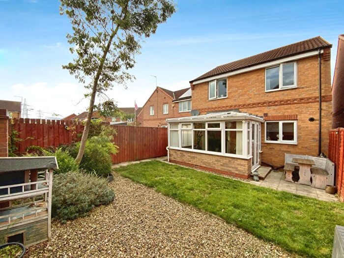 3 Bedroom Detached House For Sale In Hyde Park Road, Kingswood, Hull, HU7
