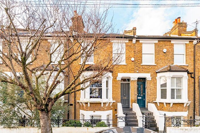 5 Bedroom Property For Sale In Tabor Road, Hammersmith, W6