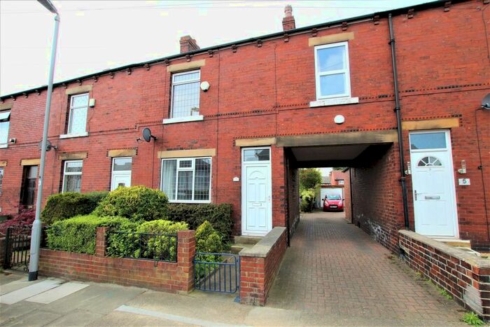 2 Bedroom Property To Rent In Athold Street, Ossett, WF5