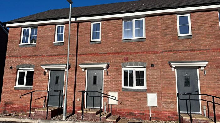 3 Bedroom Semi-Detached House For Sale In Isleport Road, Highbridge, TA9