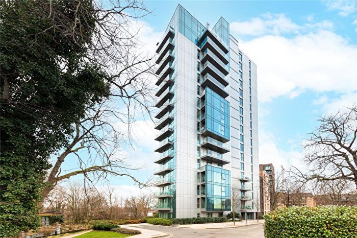 2 Bedroom Flat To Rent In Skylark Point, Newnton Close, N4