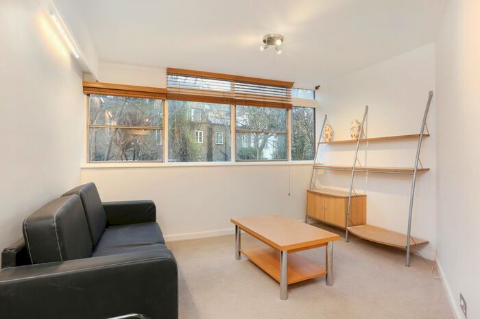 1 Bedroom Flat To Rent In North Rise, St George's Fields, London W2