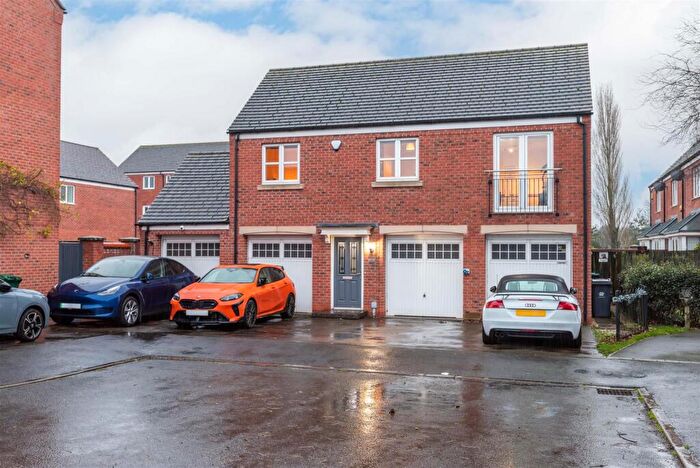 2 Bedroom Apartment For Sale In Cheal Close, Shardlow, Derby, DE72