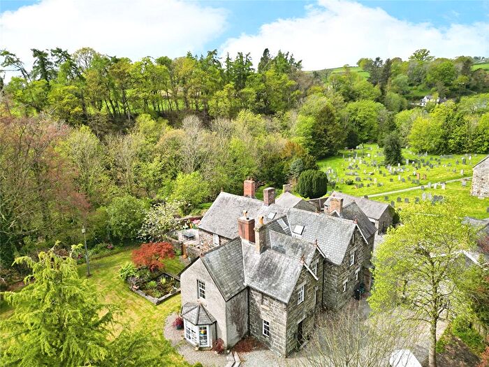 8 Bedroom Detached House For Sale In Llanrhaeadr Ym Mochnant, Oswestry, Powys, SY10