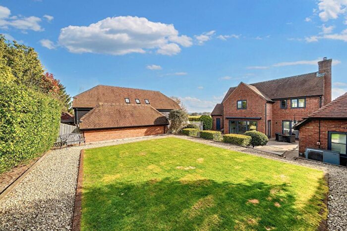 3 Bedroom Detached House For Sale In Cocking, Midhurst, GU29