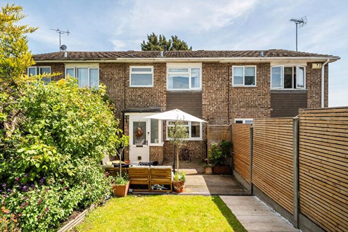 3 Bedroom Terraced House For Sale In Station Road, Lower Stondon, Henlow, SG16