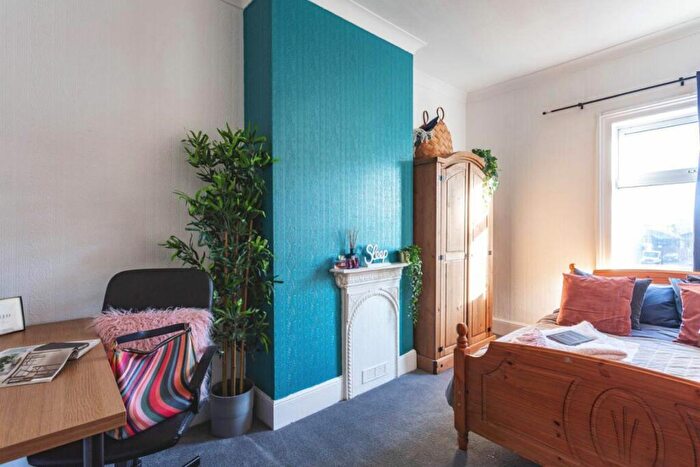 4 Bedroom Property To Rent In Surrey Street Derby, DE22