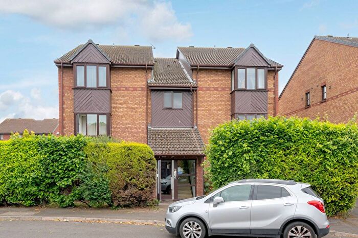 Studio To Rent In Gilpin Close, Mitcham, CR4