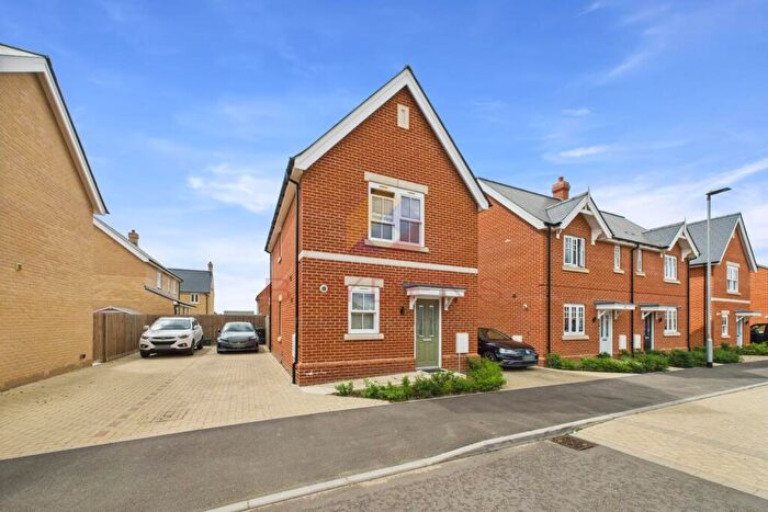 3 Bedroom Detached House For Sale In Sapphire Crescent, North Colchester, CO4