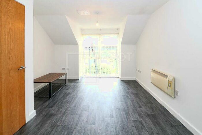 1 Bedroom Apartment To Rent In Lunar Apartments, Otley Road, BD3