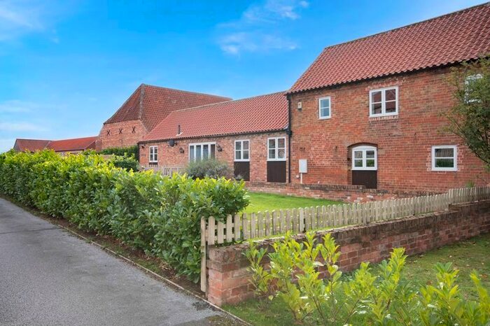 5 Bedroom Barn Conversion For Sale In Yew Tree Rise, North Leverton, Retford, DN22
