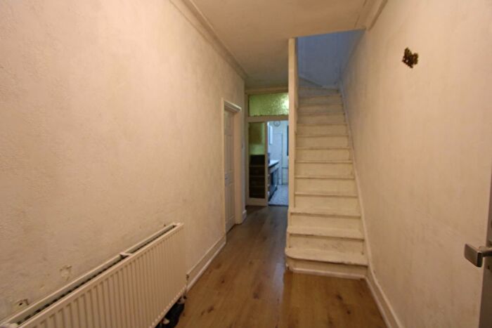 4 Bedroom End Of Terrace House To Rent In Colebrook Road, Streatham/Norbury, SW16