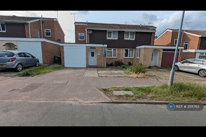 3 Bedroom Semi-Detached House To Rent In St. Johns Way, Thetford, IP24