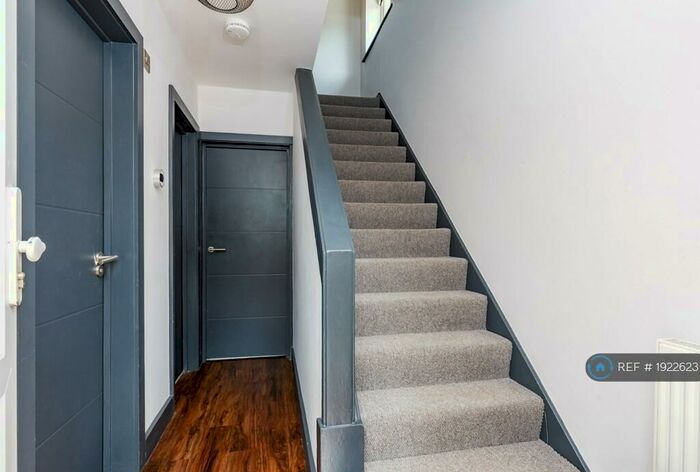 5 Bedroom Semi-Detached House To Rent In Hornby Road, Brighton, BN2