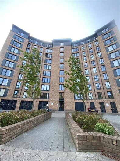 1 Bedroom Apartment For Sale In Lexington Gardens, Birmingham, West Midlands, B15