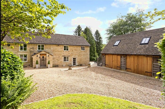 5 Bedroom Detached House For Sale In Cranham, Gloucestershire, GL4