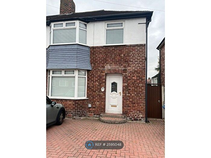 3 Bedroom Semi-Detached House To Rent In Inchcape Road, Liverpool, L16