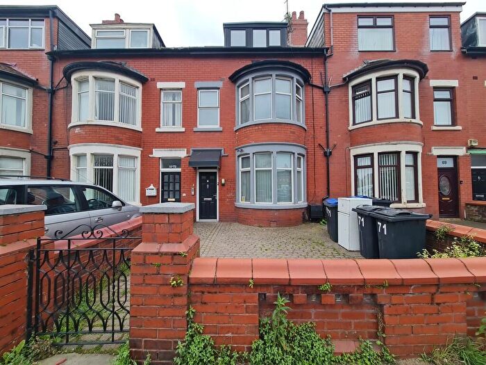 1 Bedroom Apartment To Rent In Bloomfield Road, Blackpool, FY1