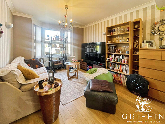 3 Bedroom Terraced House To Rent In Rectory Road, Grays, RM17