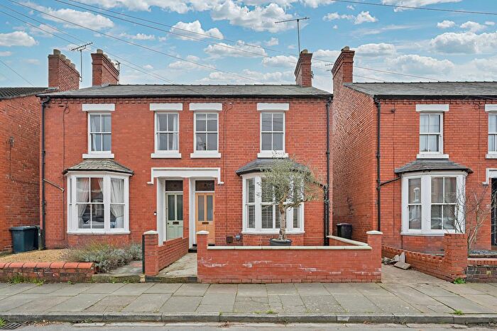 3 Bedroom Semi-Detached House For Sale In Canon Street, Shrewsbury, SY2