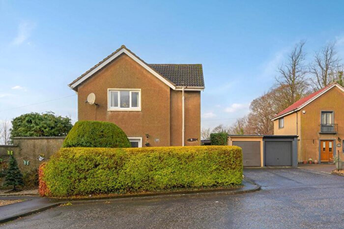 3 Bedroom Detached House For Sale In Woodlea, Kincardine, FK10
