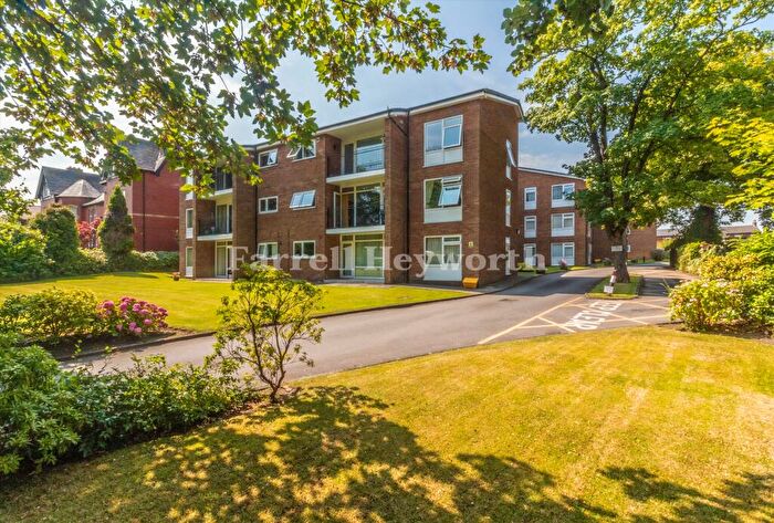 2 Bedroom Flat For Sale In Moorlands, Preston, PR1