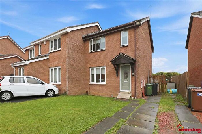 3 Bedroom Semi-Detached House For Sale In Coltsfoot Drive, Darnley, Glasgow, G53