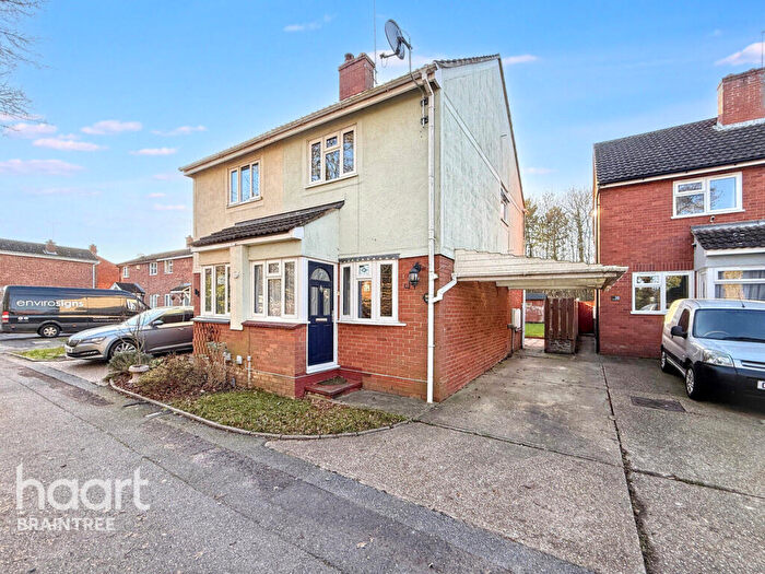 2 Bedroom Semi Detached House For Sale In Mundon Road, Braintree, CM7