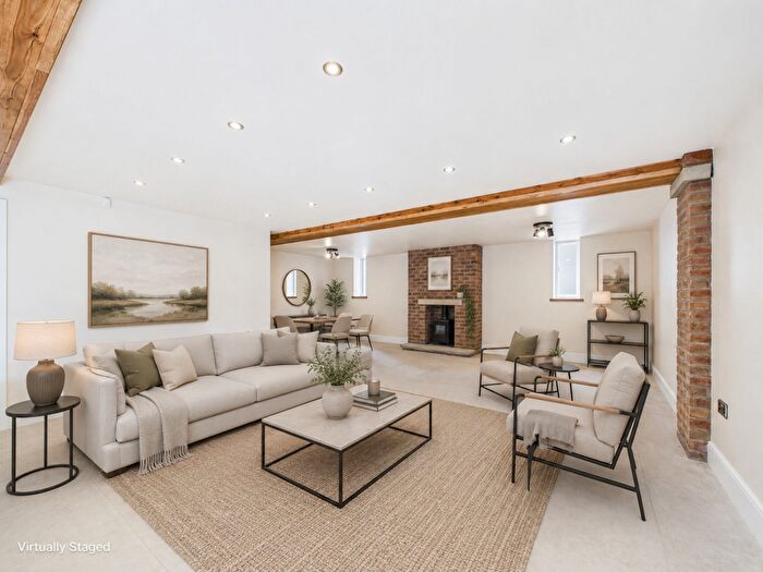 4 Bedroom Character Property For Sale In Blackburn Road, Ribchester, PR3