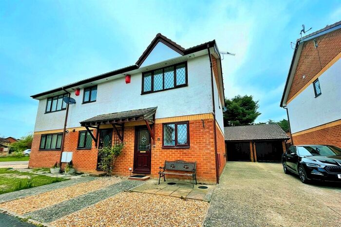 2 Bedroom Semi-Detached House To Rent In Sandford, BH20