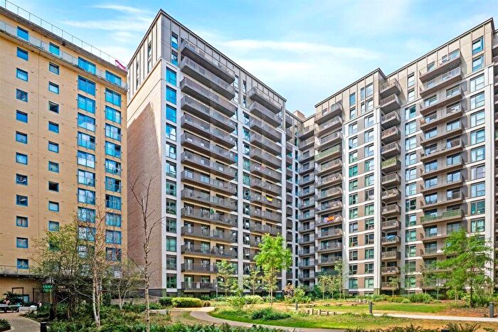 1 Bedroom Flat To Rent In Ellipse House, Eden Place, London, E16