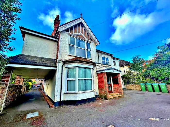 1 Bedroom Flat To Rent In Ellasdale Road, Bognor Regis, West Sussex, PO21