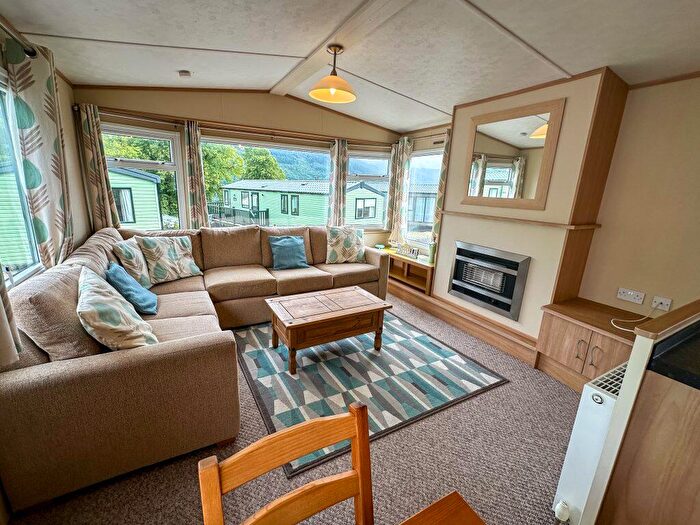 3 Bedroom Park Home For Sale In St. Catherines Caravan Park, PA25