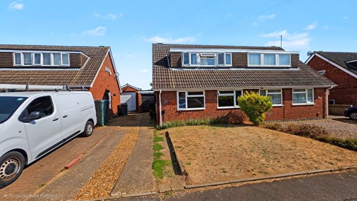 3 Bedroom Semi Detached House For Sale In Acre Lane, Northampton, NN2