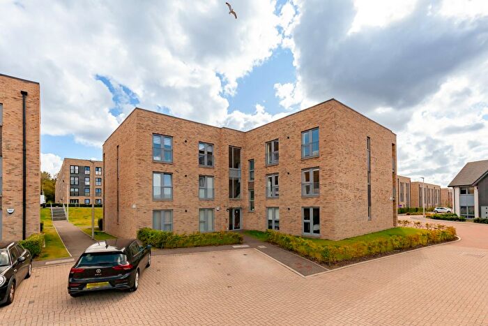 2 Bedroom Flat For Sale In (Flat ) Poppy Cruik, Cammo, Edinburgh, EH4