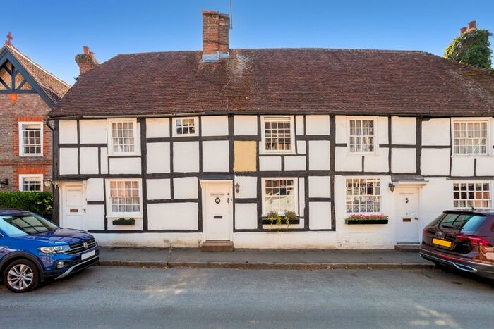 3 Bedroom Terraced House To Rent In Fletching, Uckfield, TN22