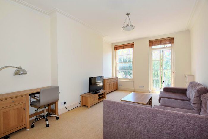 2 Bedroom Apartment To Rent In Abbey House, St Johns Wood, NW8