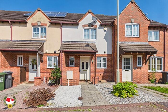 2 Bedroom Terraced House To Rent In Darleydale Close, GL2