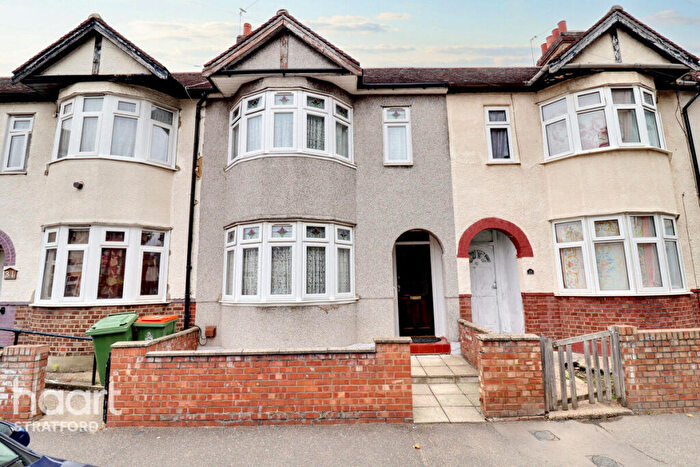 3 Bedroom Terraced House For Sale In Leywick Street, London, E15