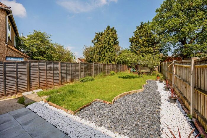 3 Bedroom Property To Rent In Greenway, Pinner, HA5