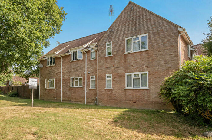 2 Bedroom Maisonette For Sale In Kerry Close, Chandler's Ford, Eastleigh, SO53