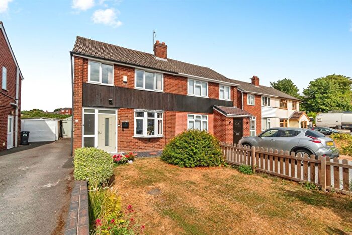 3 Bedroom Semi-Detached House For Sale In Salcombe Grove, Bilston, WV14