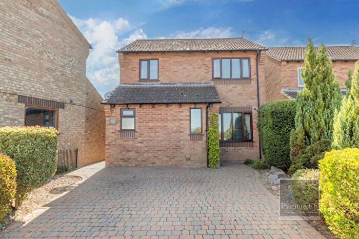 3 Bedroom Detached House For Sale In Arthurton Road, Spixworth, NR10