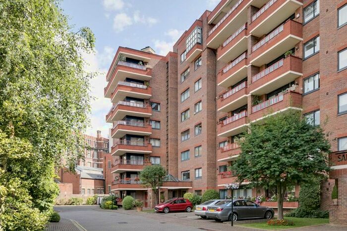 2 Bedroom Flat To Rent In Windsor Way, London, W14