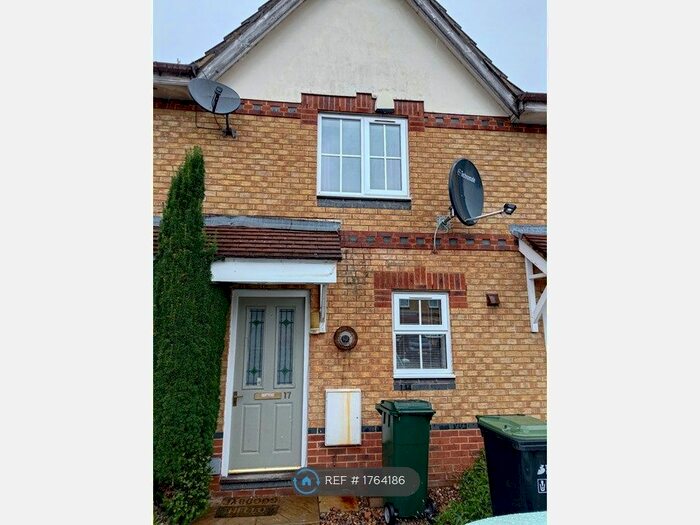 2 Bedroom Terraced House To Rent In Cherry Hills, Watford, WD19