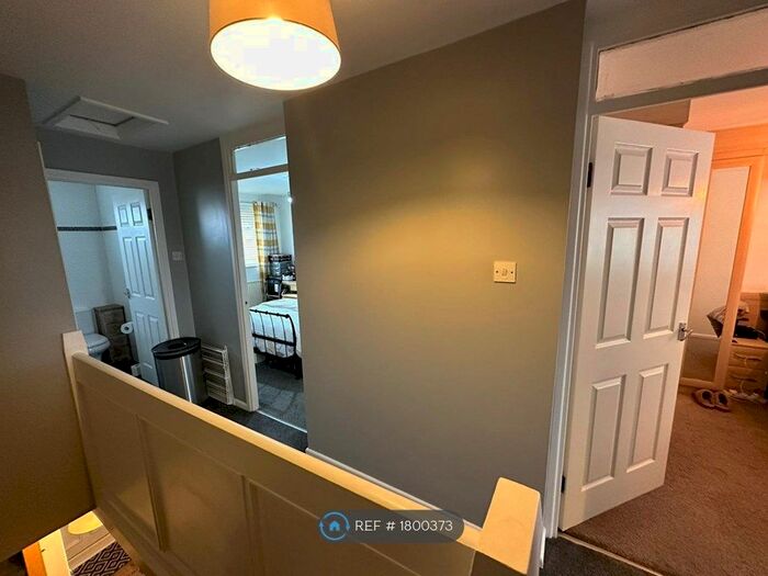 3 Bedroom Semi-Detached House To Rent In Clematis Walk, Swinton, Manchester, M27