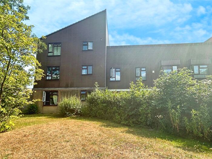 1 Bedroom Apartment For Sale In Taylifers, Harlow, Essex, CM19