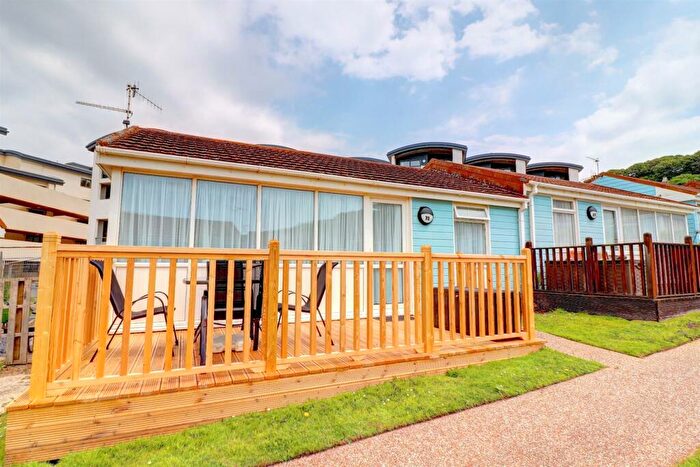 2 Bedroom Chalet For Sale In Golden Bay, Merley Road, Westward Ho!, EX39