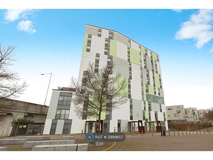 1 Bedroom Flat To Rent In Equinox House, Barking, IG11