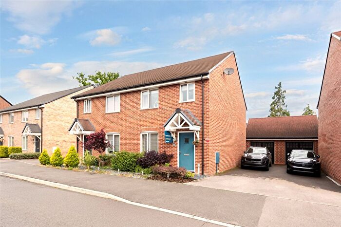 3 Bedroom Semi-Detached House For Sale In West End, Woking, Surrey, GU24